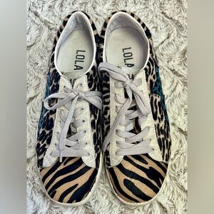 Lola Cruz Animal Print Designer Sneakers Art To Wear Mixed Media 
Size 6.5
